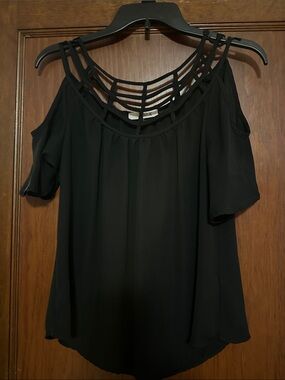 Women's Black Cold-Shoulder Blouse with Strappy Neckline